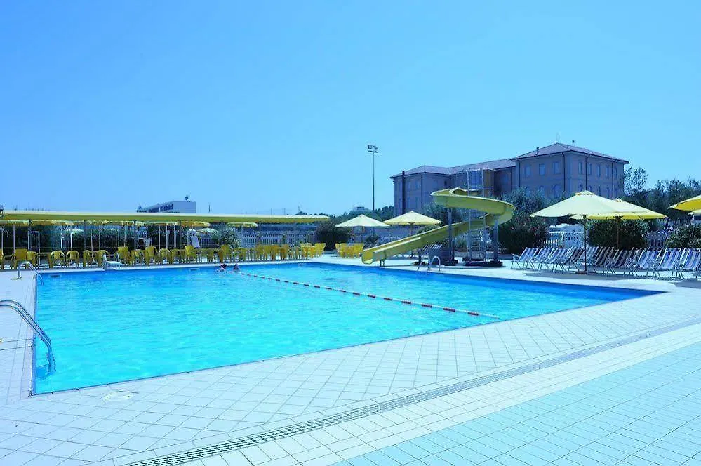 Hotel In Cesenatico