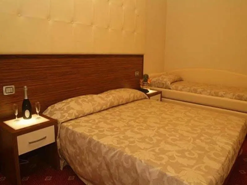 Hotel In Cesenatico 3*,