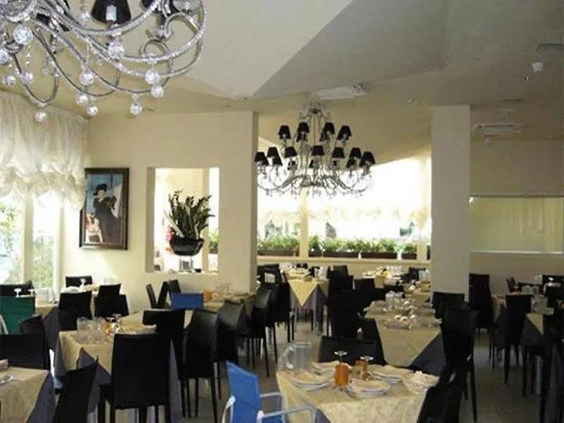 Hotel In Cesenatico